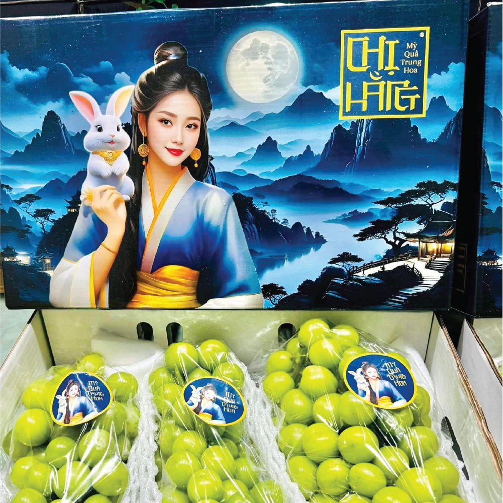 Nho Mẫu Đơn Shine Muscat 